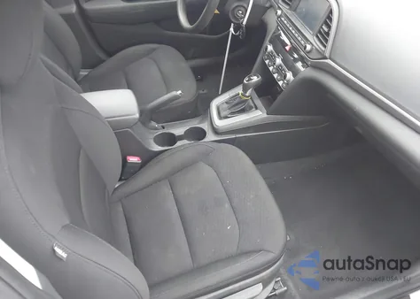 2020 Hyundai Elantra Sel z USA, uszkodzony, nr VIN 5NPD84LF2LH566671